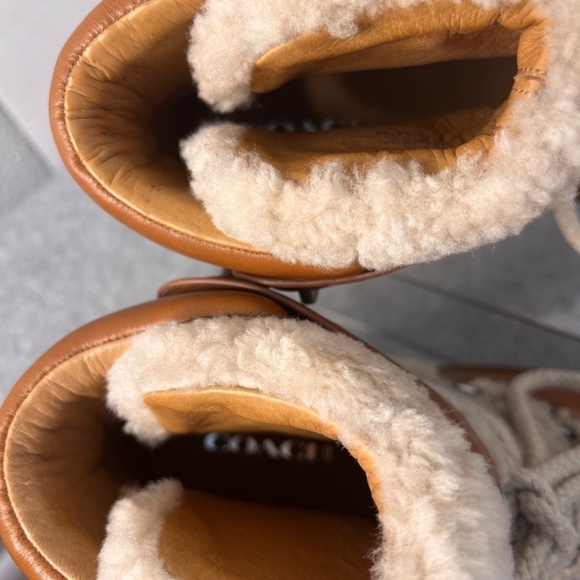 NEW COACH Women’s Monroe Shearling Boots Sz 7.5B Brown Lace & Strap Closure - Picture 7 of 10